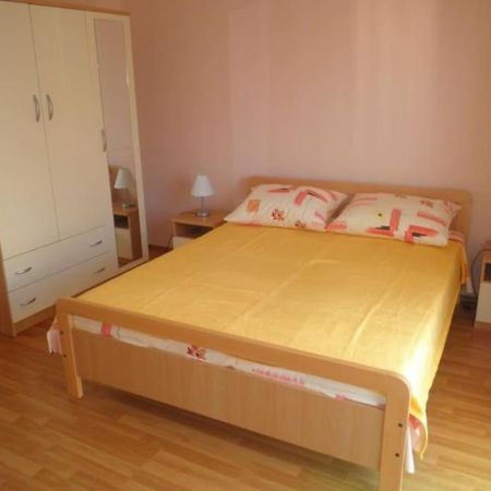 Apartments Dijana Водице Екстер'єр фото