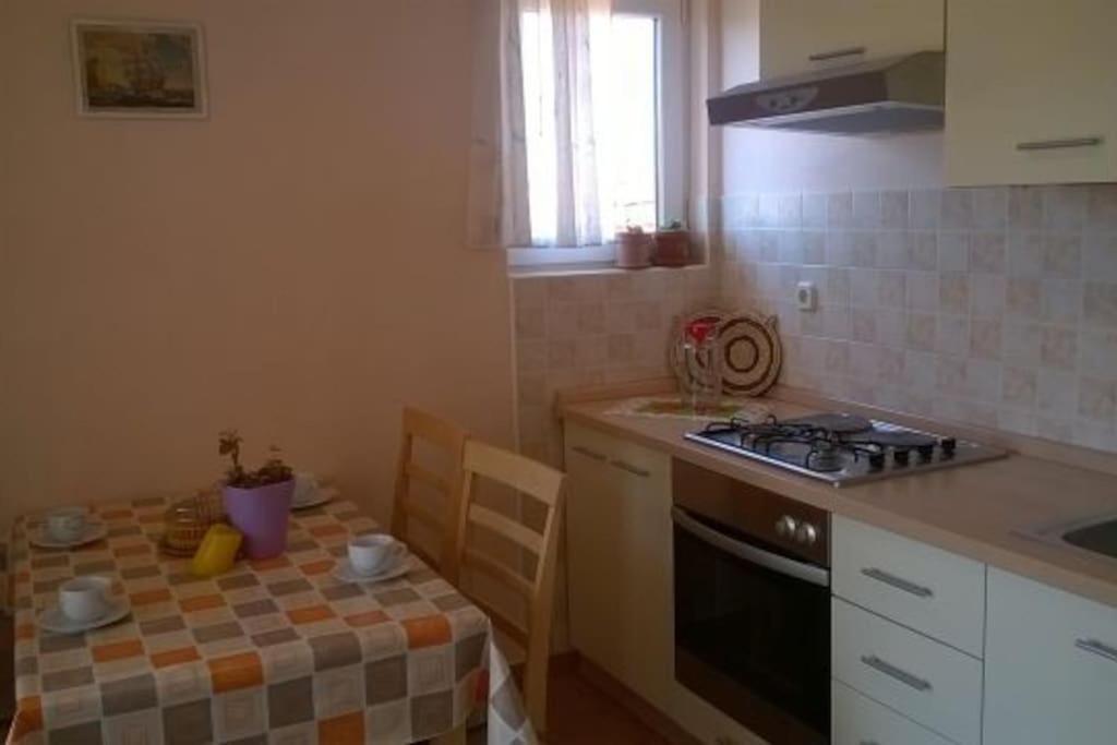 Apartments Dijana Водице Екстер'єр фото