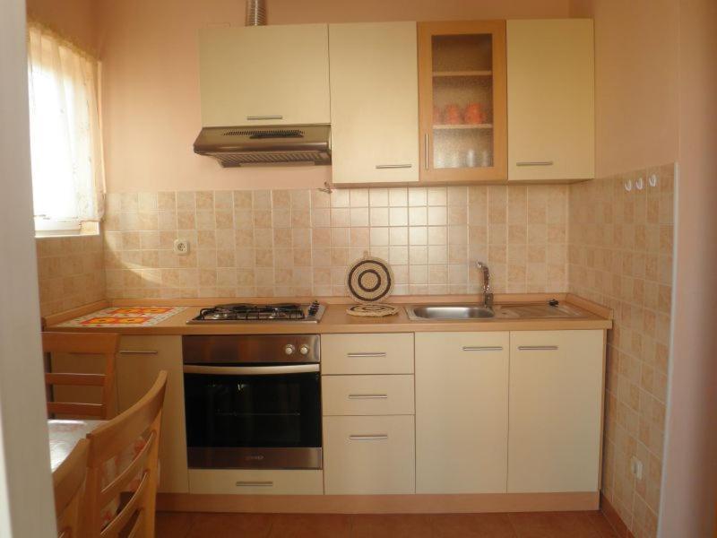 Apartments Dijana Водице Екстер'єр фото