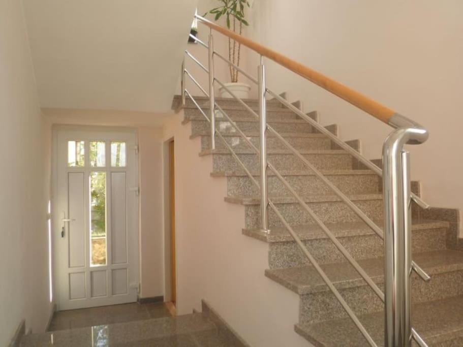 Apartments Dijana Водице Екстер'єр фото