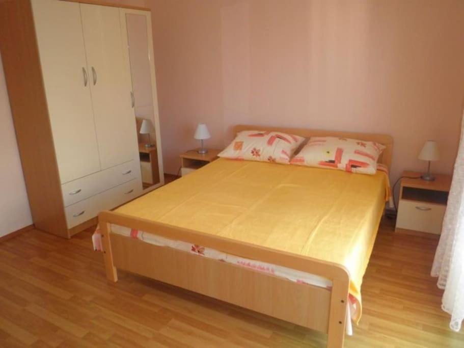 Apartments Dijana Водице Екстер'єр фото